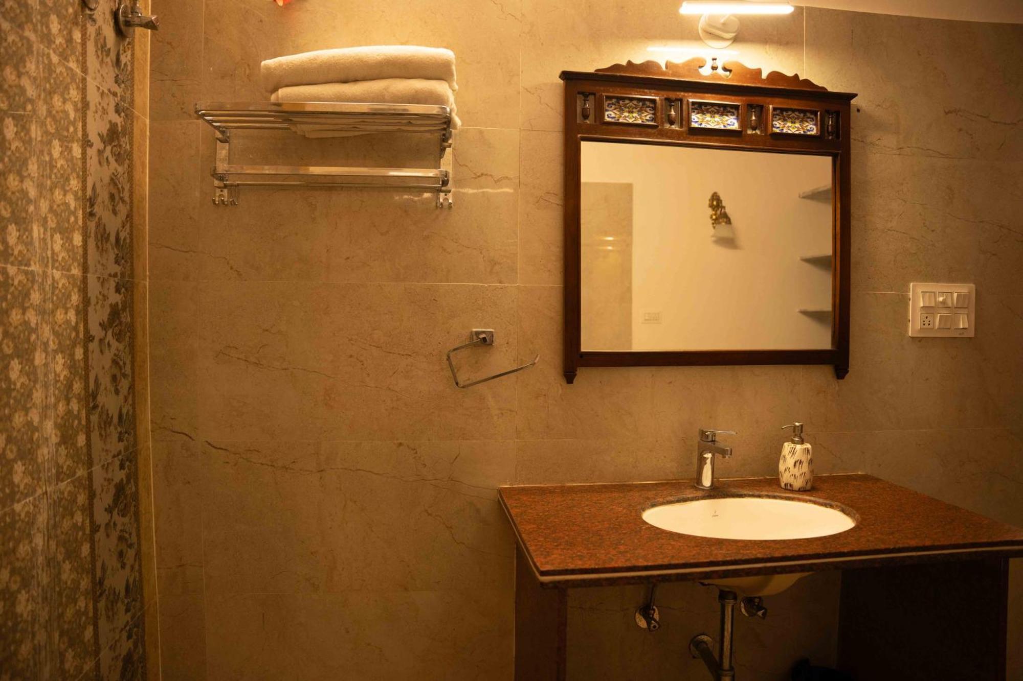 Hotel Karohi Villa Udaipur Buitenkant foto